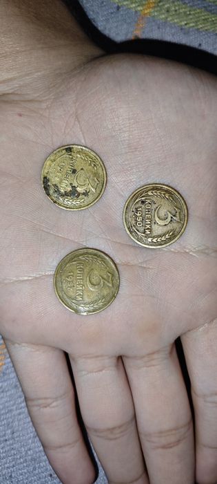 коллекционные монеты и купюры