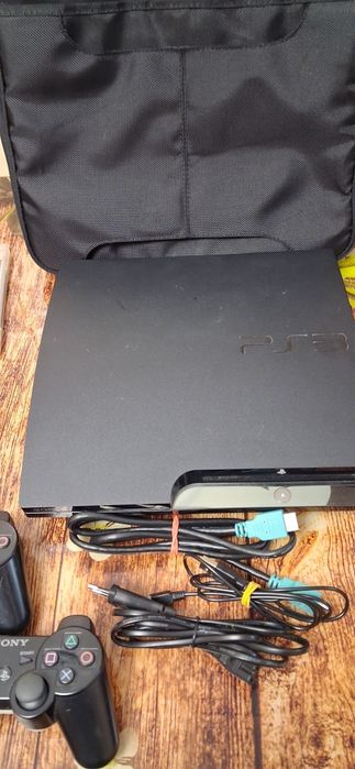 De vanzare ps3 slim