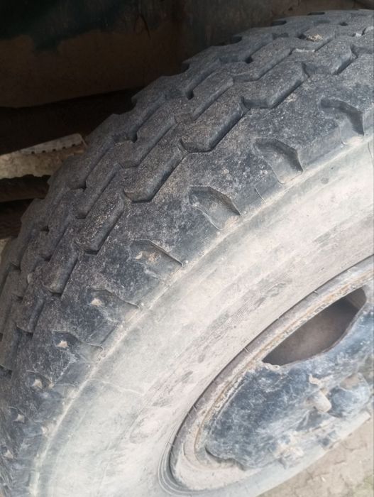 Zil 130 sotiladi srochna pul zarur