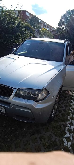 Mașina BMW X3 2008