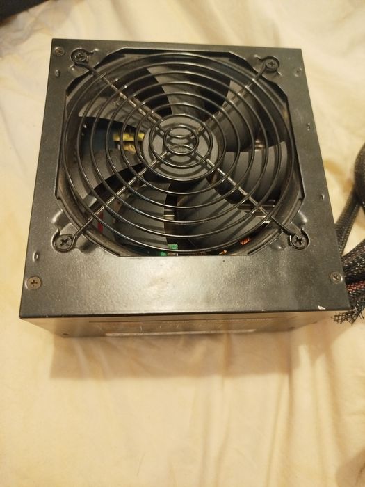 Sursă Atx 730W     .