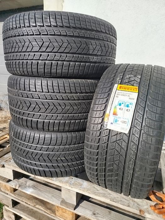 305/35/21 Пирели ДОТ 2020 г - Чисто Нови