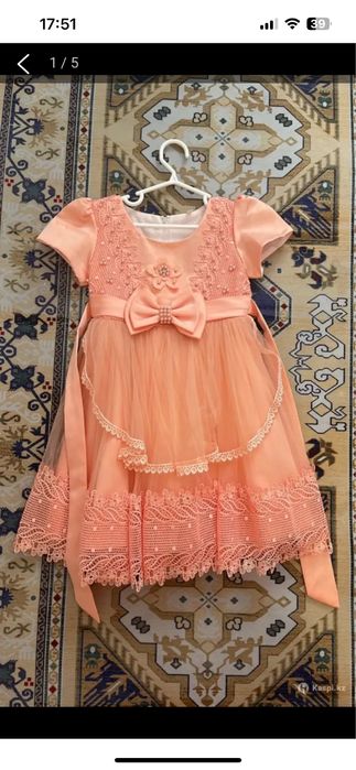 Платья нарядное для девочек 3-4года