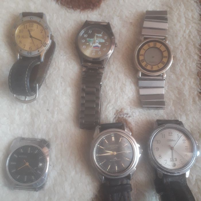 Часы наручные б у