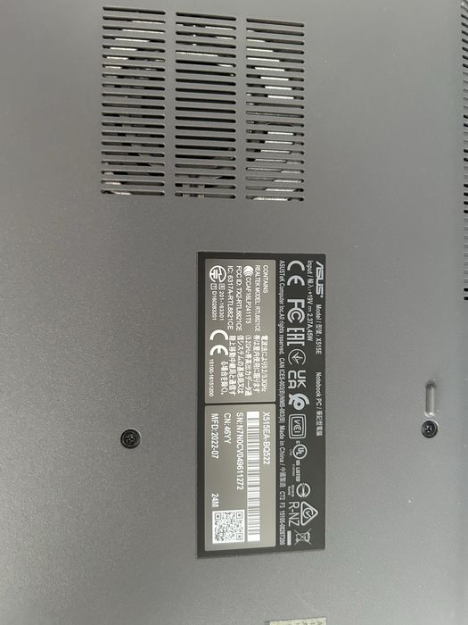 ASUS VivoBook X515EA