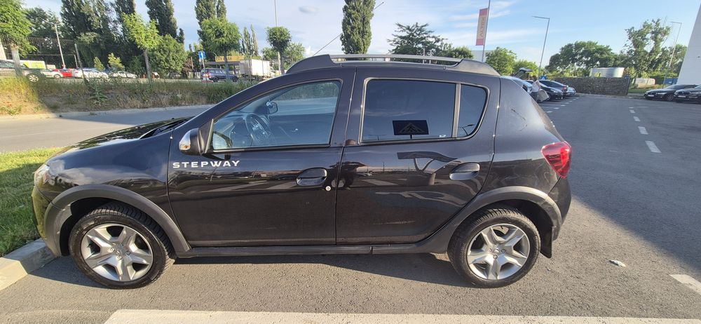 Vând Dacia Sandero Stepway 2 fabricație 2019 ,benzină ,înmatriculat, stare foarte bună.