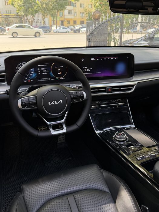 Kia K5 Premium 8 Чи Позится
