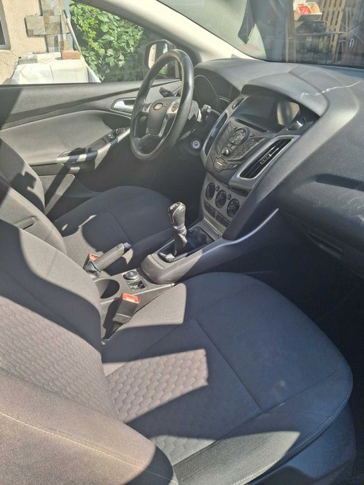 FORD Focus 2014 — imagine 4