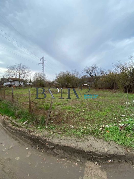 560кв. парцел в Добрева Чешма