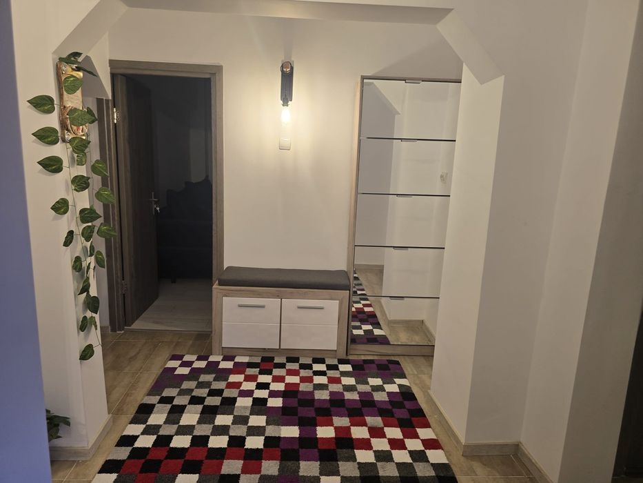 Apartament Targu carbunesti