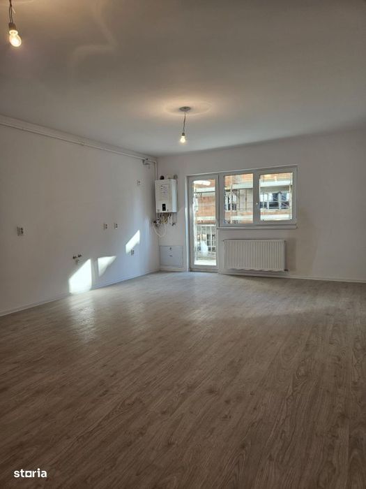 Apartament 3 camere, 2 bai, balcon generos -zona Doamna Stanca