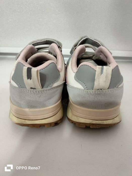 Кроссовки детские