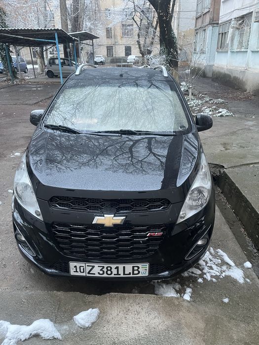 Продам спарк 2022 год