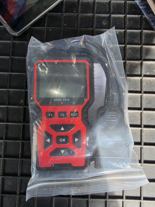 Tester diagnoza auto OBDII V519