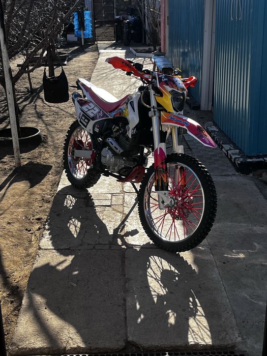 Продам эндуро мотоцикл