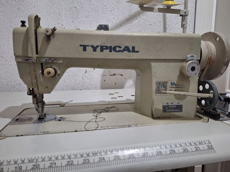 Typical шагающая швейная машинка