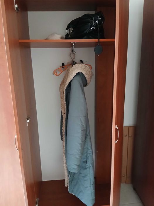 Шкафы деревянные