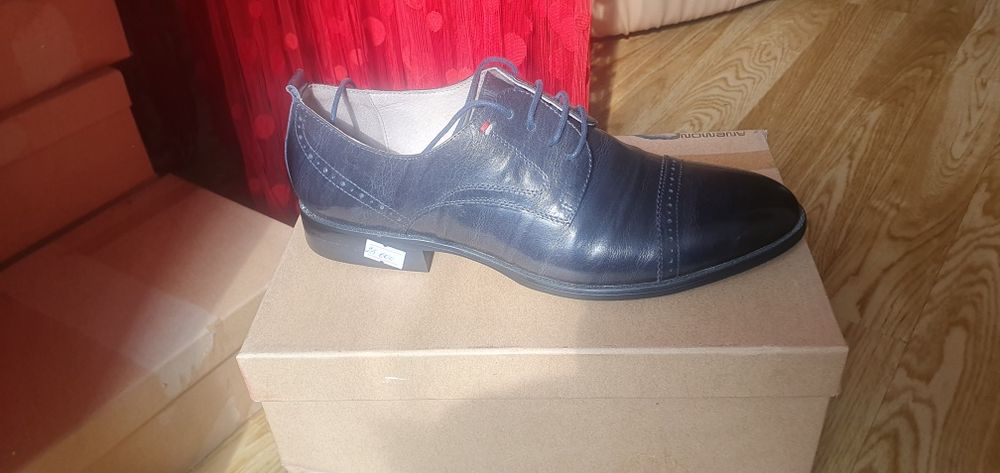 Продам обувь 40р