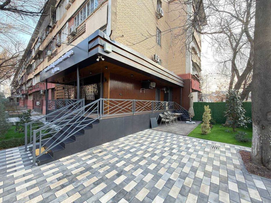 Коммерция 1 линия | Ц-2 | С ремонтом и парковкой | Ор-р Алайский рынок