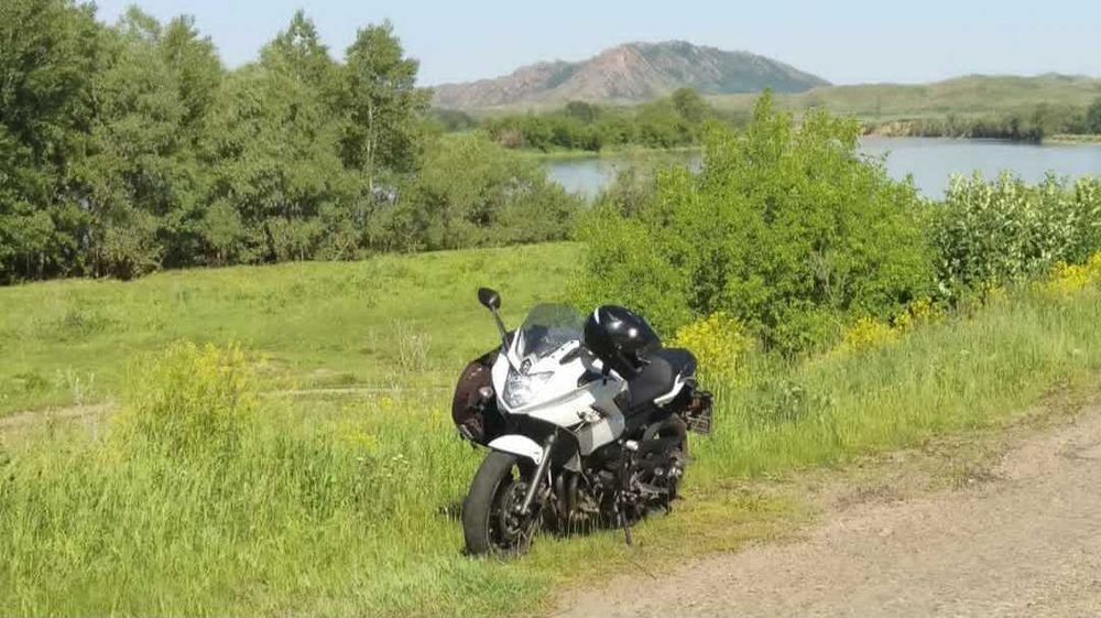 Продам мотоцикл YAMAHA XJ6SA(2013)