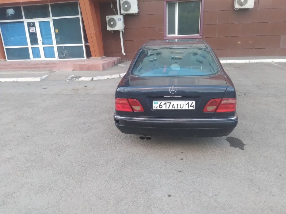 Продам мерседес W 210