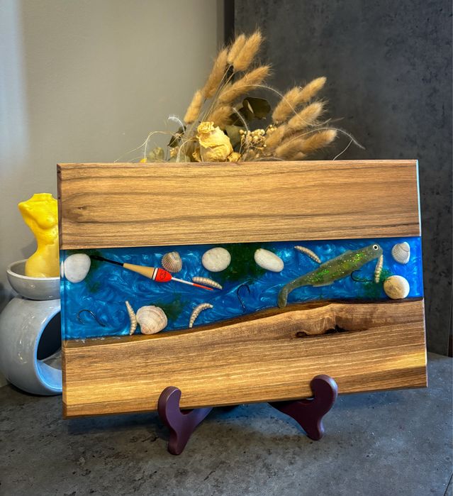 Плата от  орех и епоксидна смола