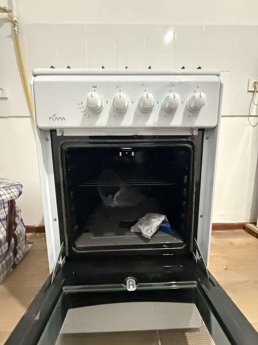 Газовая плита Flama