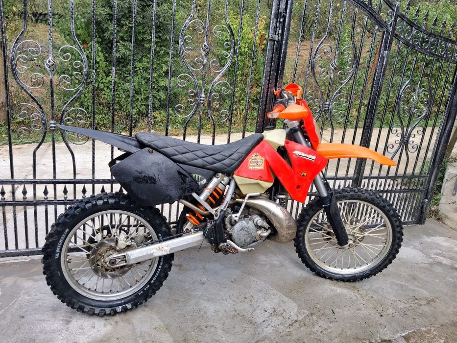Cross ktm exc 200cc,2t,cititi descrierea
