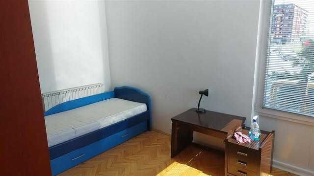 Двустаен имот в кв.Красно село