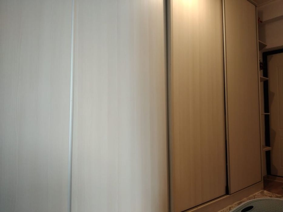 Шкаф - купе продам