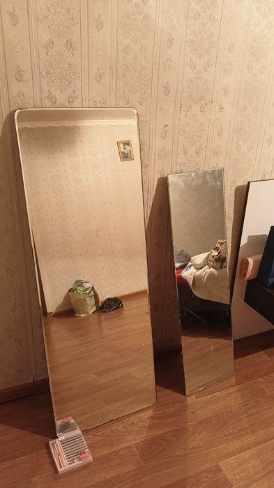 Продам два зеркала