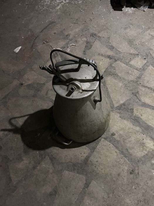 Продам бидон для молока в сборе