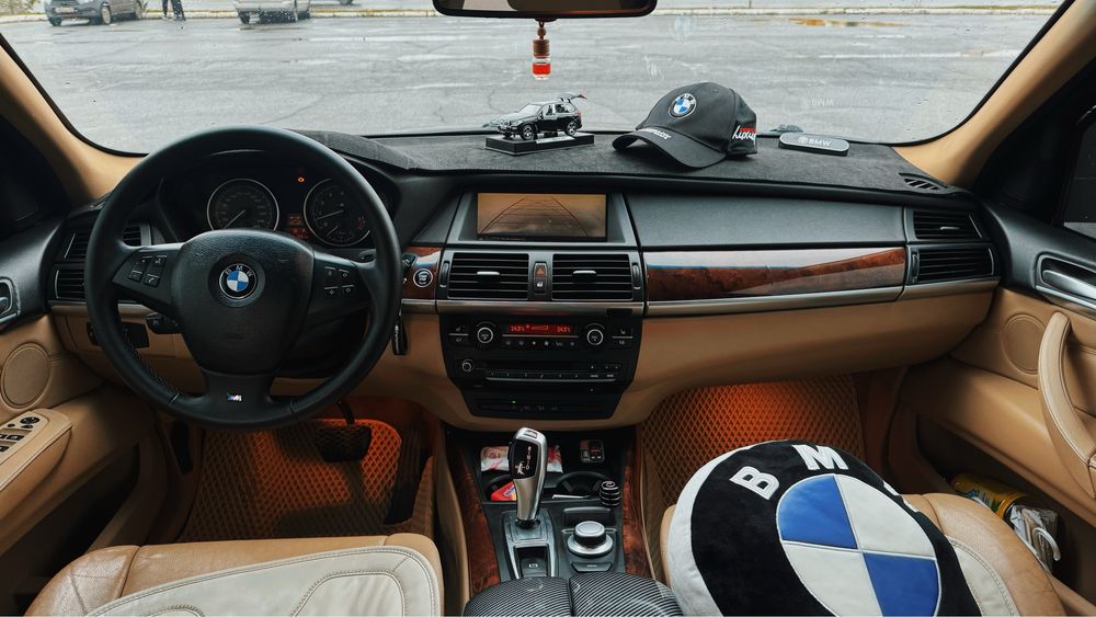 Продам BMW X5 E70 2009