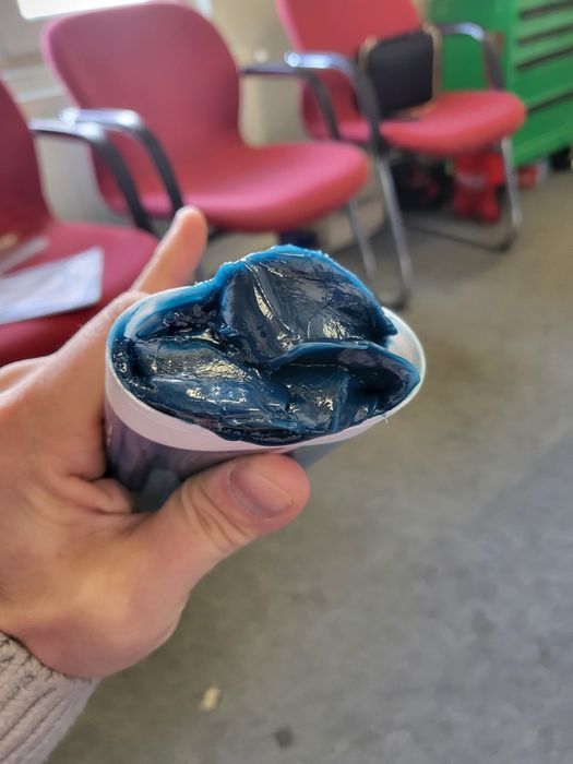 12 tub Vaselina picon rezistenta apa.Vaselina albastra  temperatura