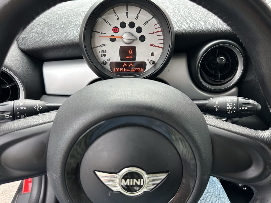 Mini Cooper 1.6 бензин 100к.с.