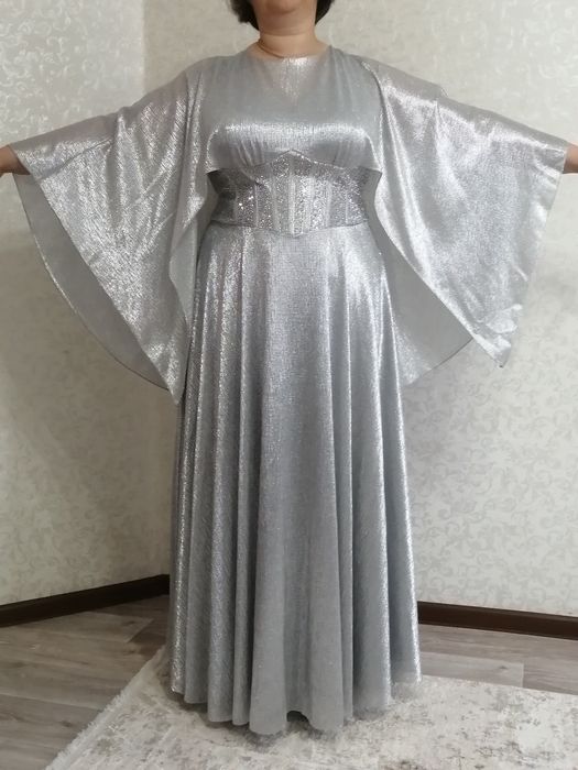 Продам вечернее платье