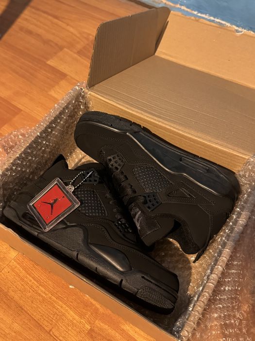 Air Jordan 4 Black Cat 40
