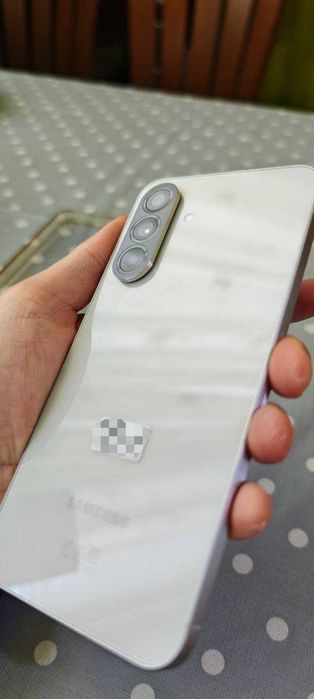 Samsung Galaxy A56 5G (256GB) White + ОФИЦИАЛНА ГАРАНЦИЯ ДО 2027 г.