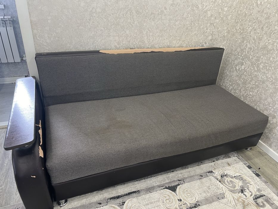 Отдам софу в хорошем состоянии