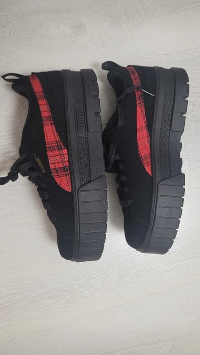Adidad Puma Mayze Velvet