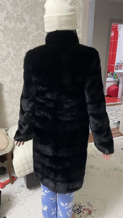 Продам норковую шубу
