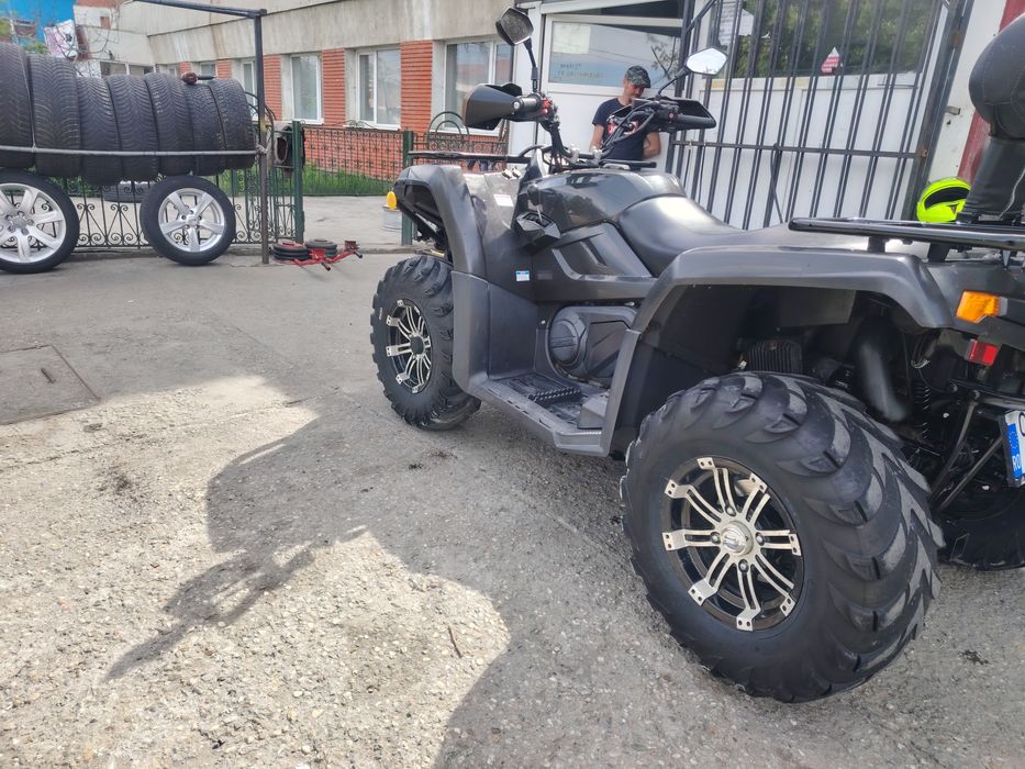 Vând ATV Cf moto( 450 L)