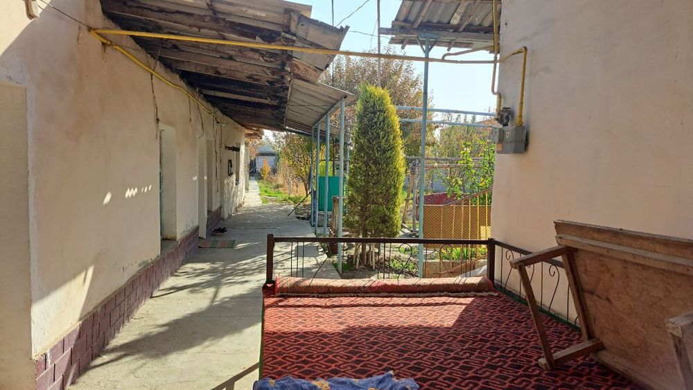 Продаётся дом.СВОЯ. Участок 9 соток.