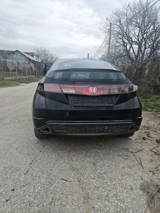 Honda Civic 8 2.2 140 кс