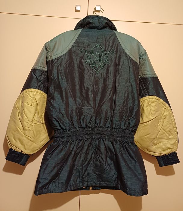 Яке и кожухчета +подарък шал