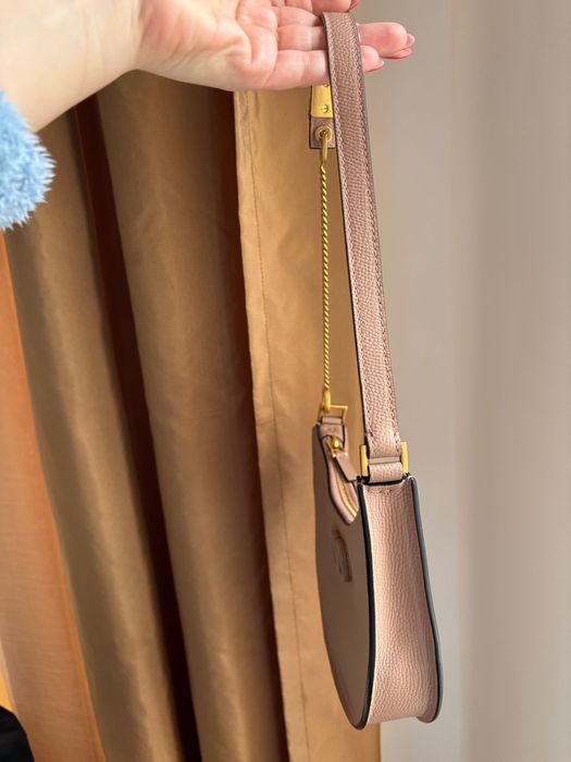 Valentino Garavani mini VLogo Signature Hobo bag ЧАНТА