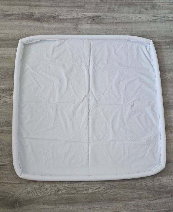 Надуваема постелка