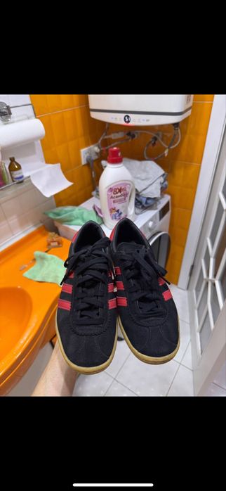 Кросовки adidas оригинальные
