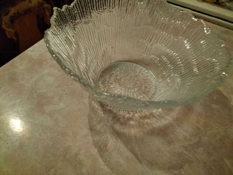 Продам салатницу