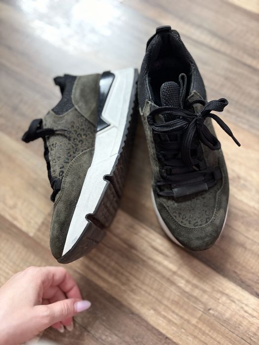 Маратонки Togoshi